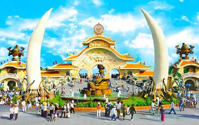 Khu du lịch Suối Tiên